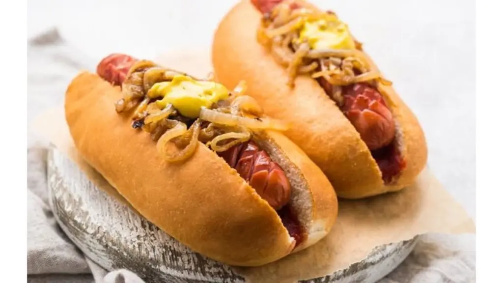 Domowe hot-dogi, które dzieci jedzą szybciej, niż zdążę je przygotować: sekret tkwi w trzech krokach