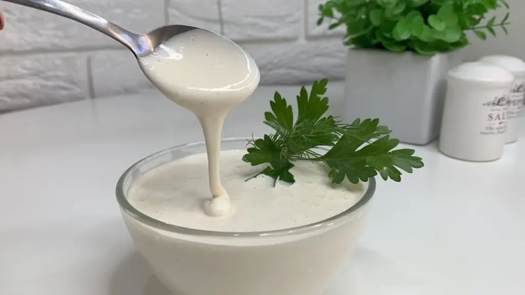 Domowy majonez bez jajek? Ten przepis zmieni Twoje gotowanie (zaskakujący smak!)