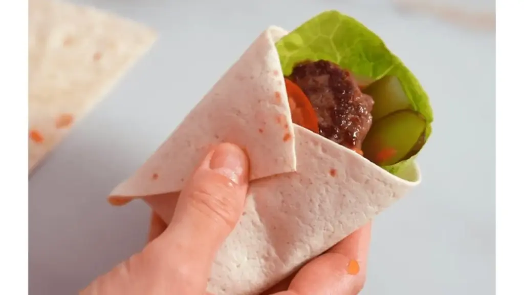 Mini Kebabki w 20 Minut: Sekretne Danie, Które Zaskoczy Gości